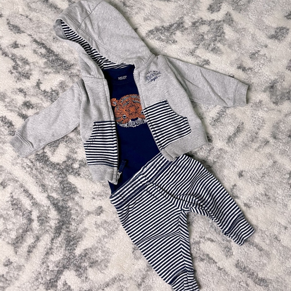 Carter’s- Just One You- 3 Piece set